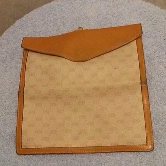 Vintage Gucci Bag and Wallet Set Signature Monogram Beige and Tan - Picture 5 of 8